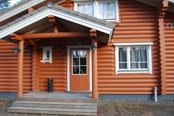 Фото номера Вилла с 3 спальнями Гостевой дом Ollinmäki Vineyard г. Анттола 44