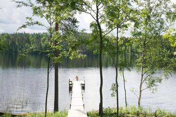 Фото номера Lakeside Three-Bedroom Villa (6 Adults) Курортные отели Halla Nature &amp; Design Villas г. Анттола 6