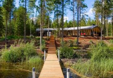 Фото номера Lakeside Three-Bedroom Villa (6 Adults) Курортные отели Halla Nature &amp; Design Villas г. Анттола 15